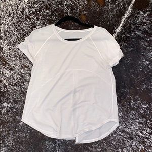 Cute Lululemon tee shirt